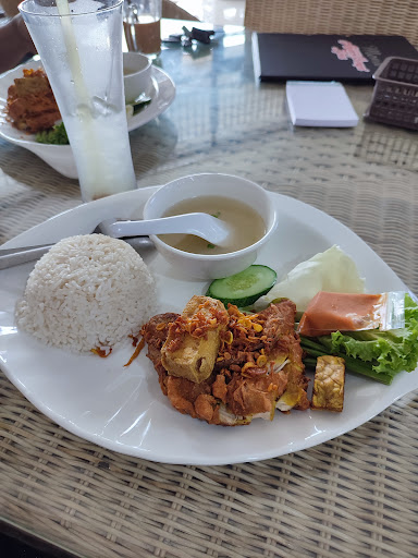 Restaurant Ayam Penyet ZONA