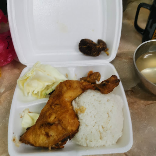 Gerai Ayam Penyet
