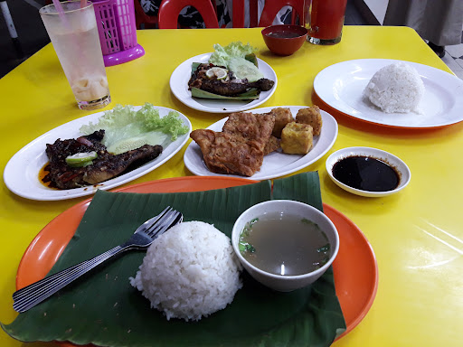 Ayam Penyet Stadium Ayam Penyet Stadium