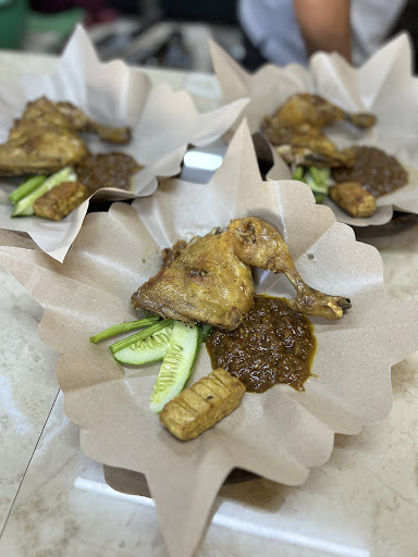 Deni catering ayam penyet