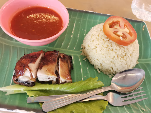 Restoren Warisan 3 Serangkai