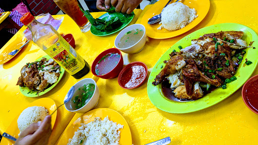 Nasi Ayam Gemas Pak Mus TAMAN YAYASAN