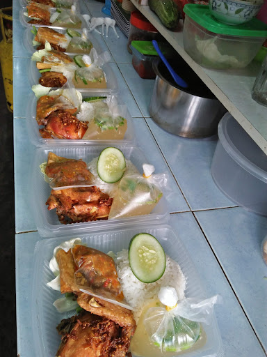 Warung Pak Khalid