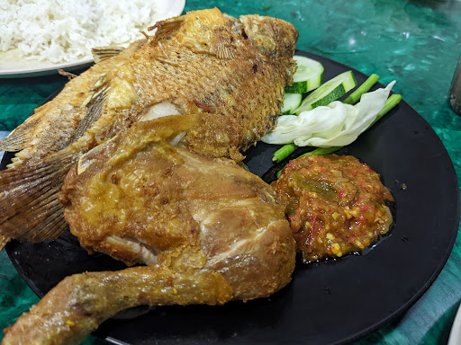 Restoran Ayam Penyet