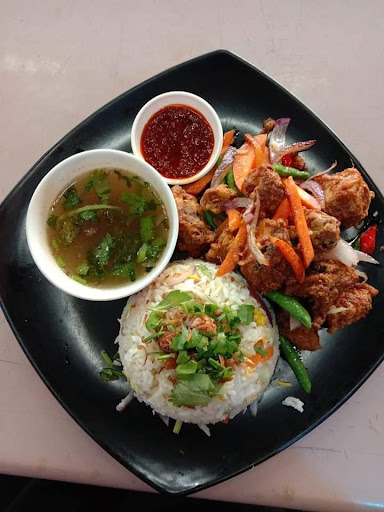 Medan Selera Kenawar