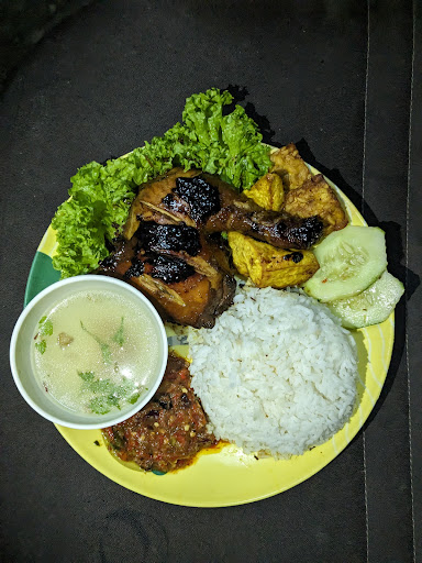 Yabie nasi ayam penyet teh Debby