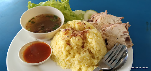 No.12 Kedai Nasi Ayam, Belakang BSN Pekan Yan (Sizzling, AyamPenyet Dll)
