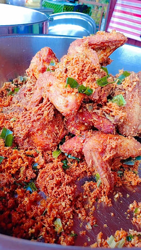 NASI KUKUS AYAM PENYET BEREMPAH MAKLANG MATLI BALING TOWN