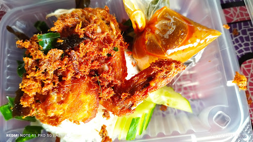 Nasi Kukus Ayam Penyet Berempah Karangan