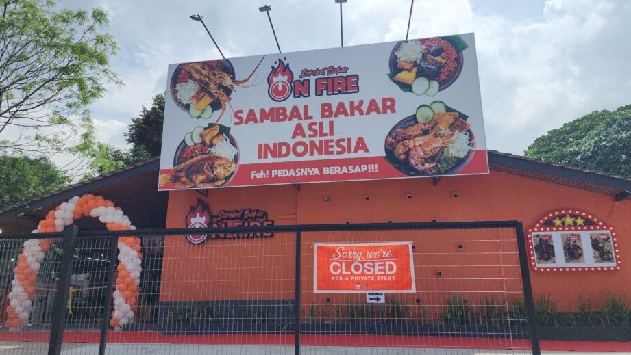 Sambal Bakar On Fire 1 sambal bakar on fire