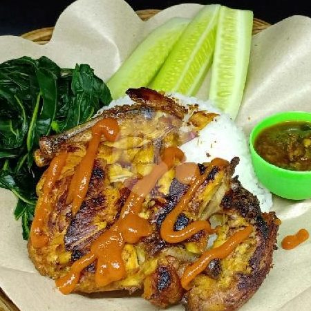 terbaik ayam penyet di telaga batu