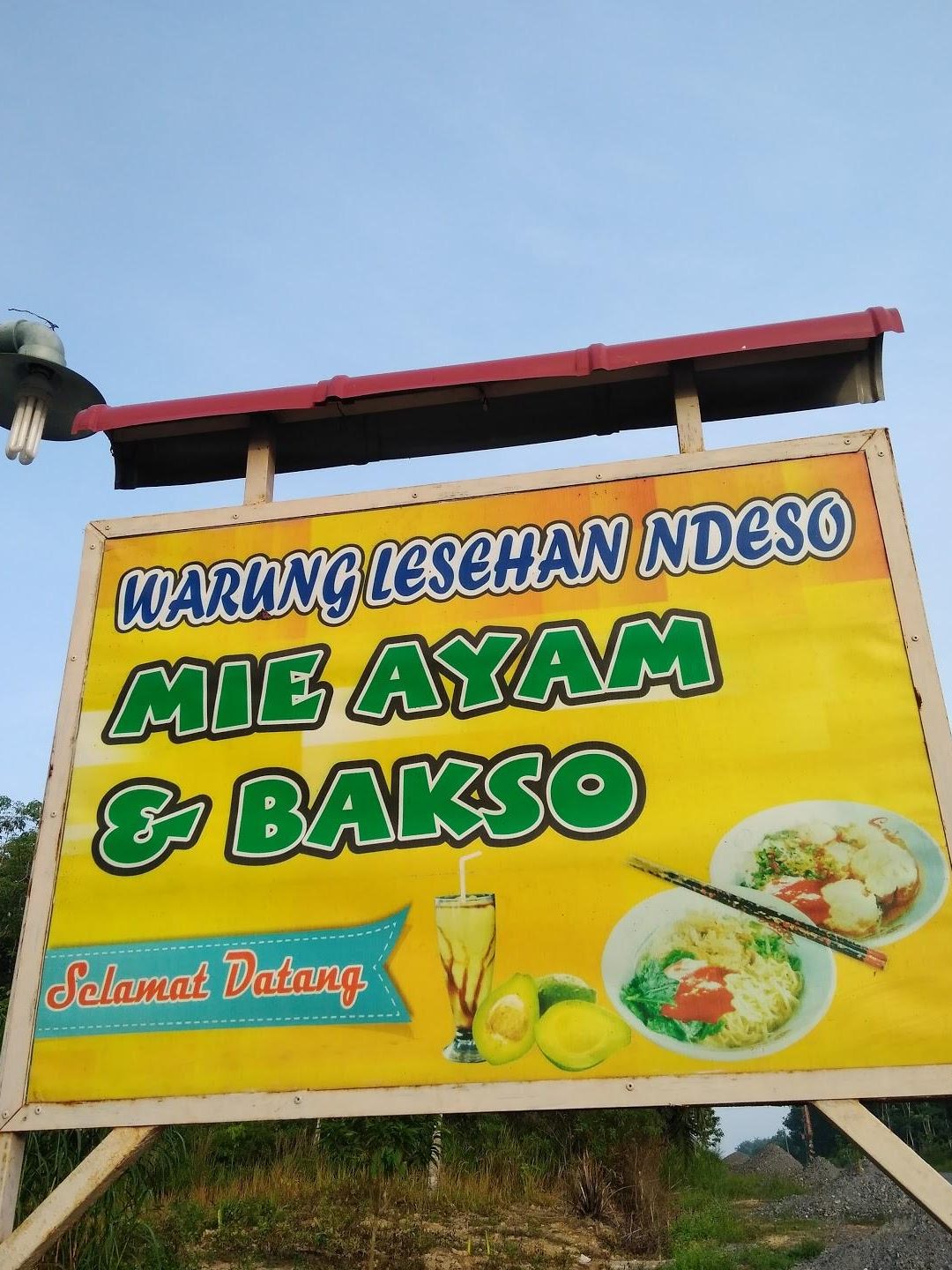 waroeng ndesoayam penyet bakso