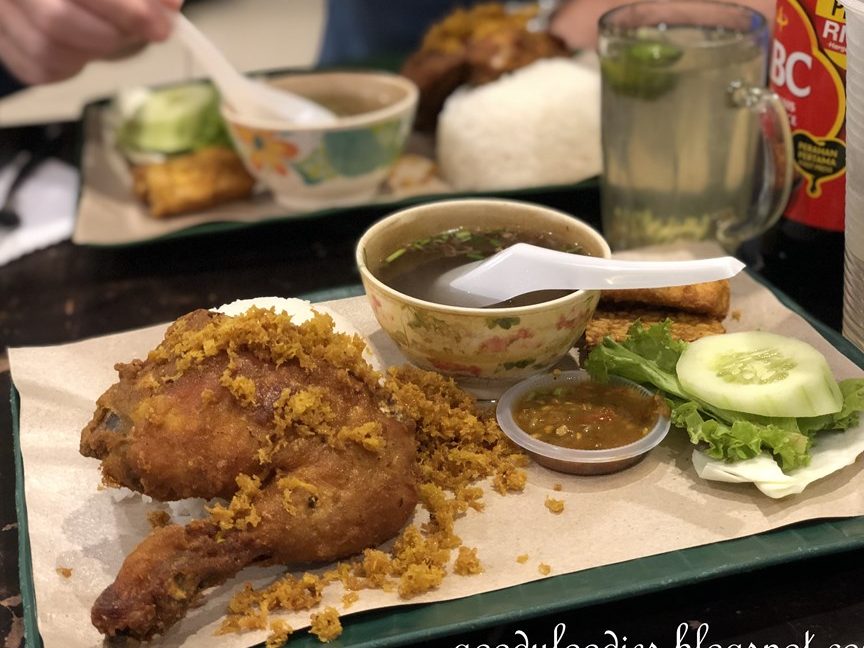 Z&Z Ayam Penyet Desaru 1 zz ayam penyet desaru
